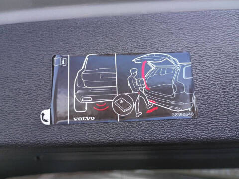 2025 Volvo V60 Cross Country B5 Plus