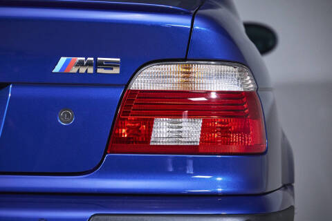 2002 BMW M5