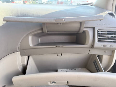 2008 Toyota Sienna XLE Limited