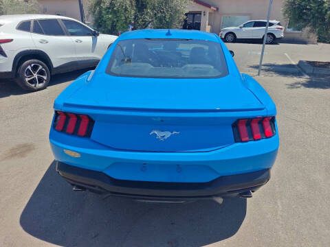 2024 Ford Mustang EcoBoost Premium