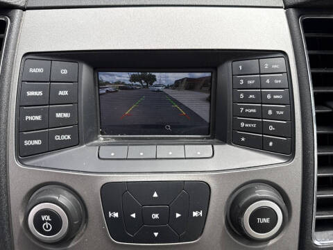 2018 Ford Taurus SE
