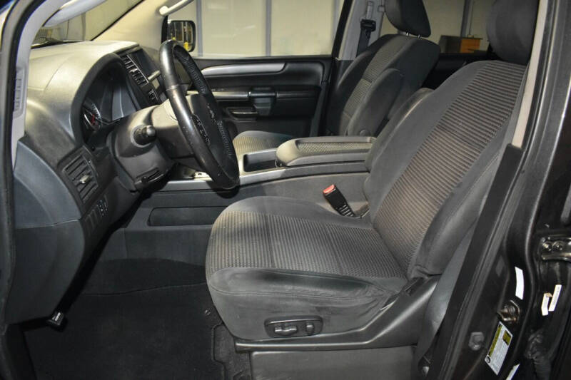2010 Nissan Armada SE