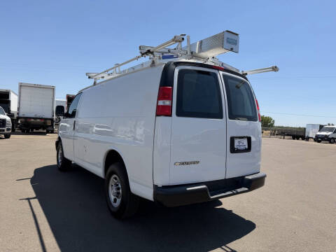 2021 Chevrolet Express 2500