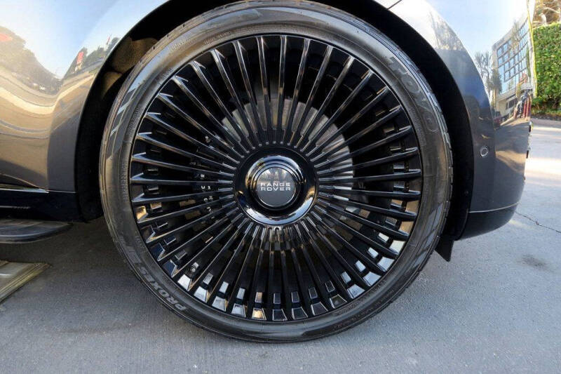 2023 Land Rover Range Rover P530 Autobiography