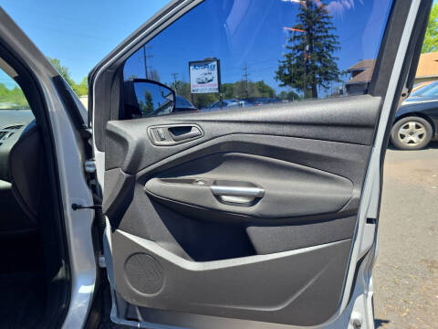 2013 Ford Escape S