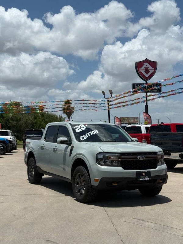 2023 Ford Maverick Lariat's photo