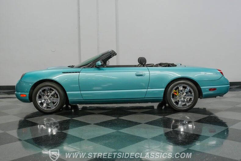 2002 Ford Thunderbird Deluxe