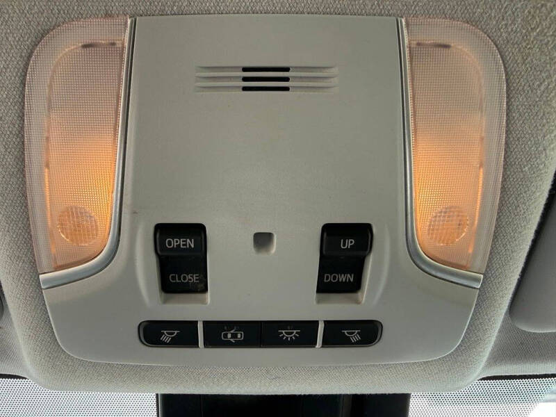 2017 Toyota Prius Three