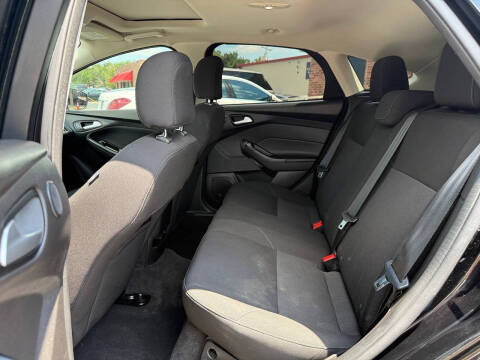2017 Ford Focus SEL