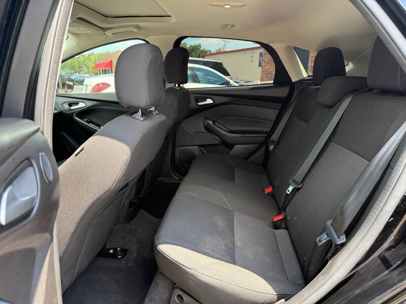 2017 Ford Focus SEL