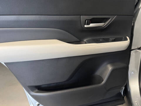 2024 Toyota Grand Highlander Hybrid XLE