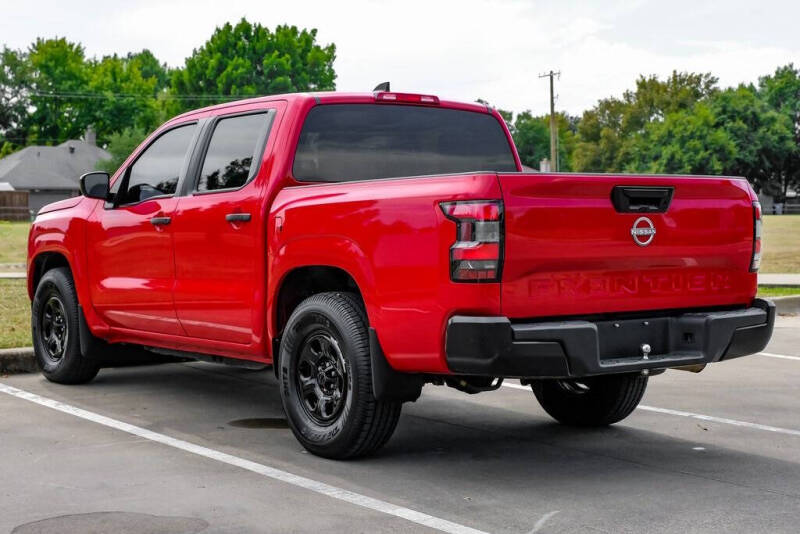 2022 Nissan Frontier S