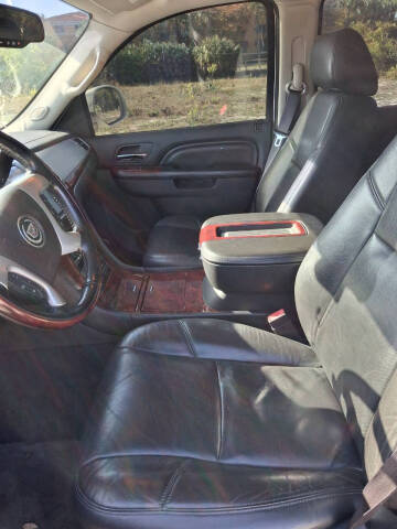 2013 Cadillac Escalade Luxury