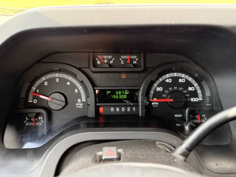 2011 Ford E-Series E-350 SD