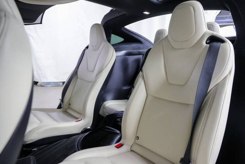 2021 Tesla Model X Performance