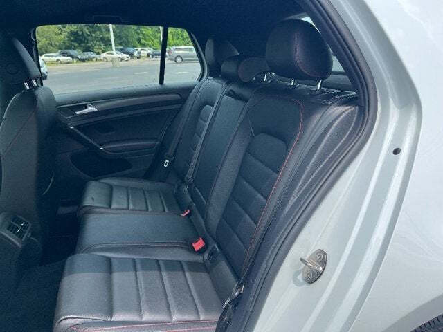 2019 Volkswagen Golf GTI 14