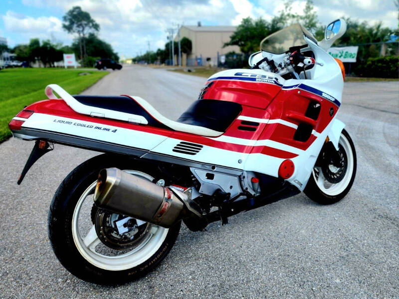1990 Honda CBR1000F