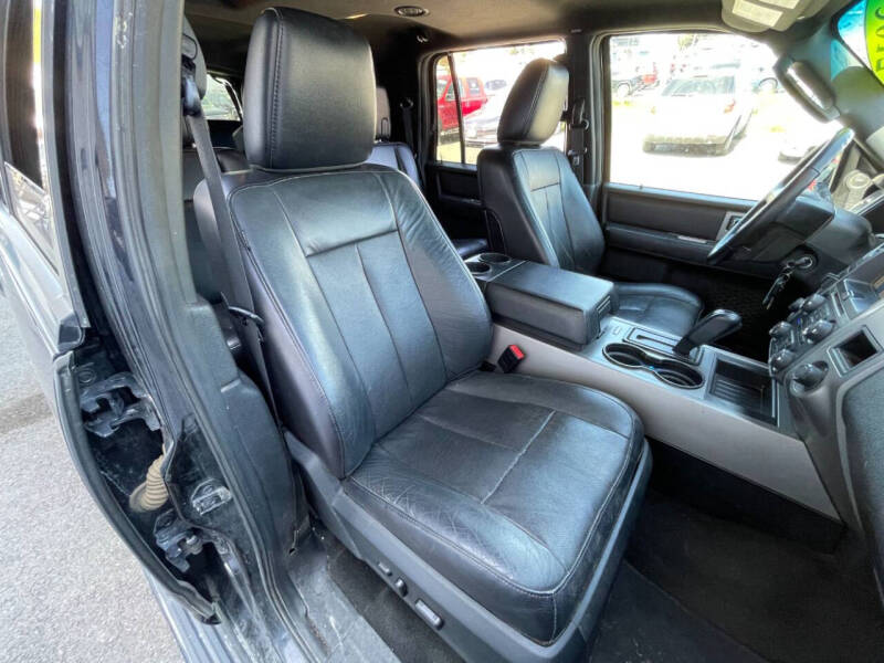 2017 Ford Expedition EL XLT