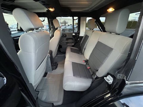 2010 Jeep Wrangler Unlimited Sahara