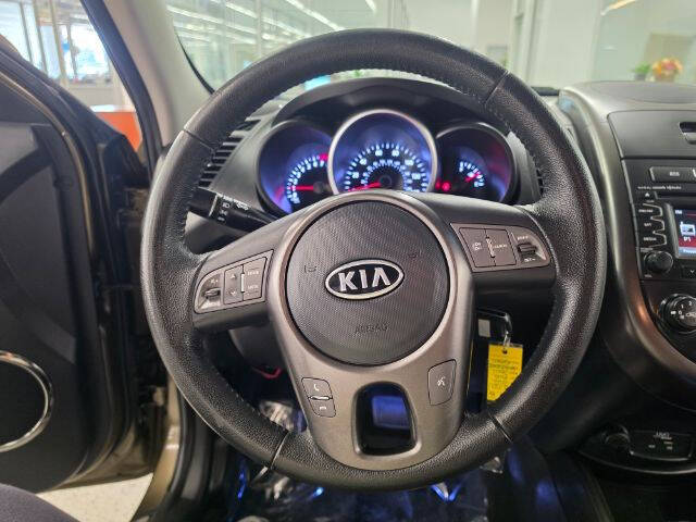 2012 Kia Soul +
