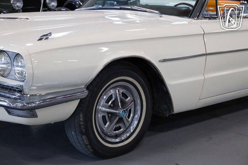 1966 Ford Thunderbird