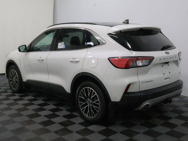 2021 Ford Escape Plug-In Hybrid Titanium