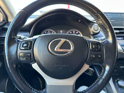 2016 Lexus NX 200t