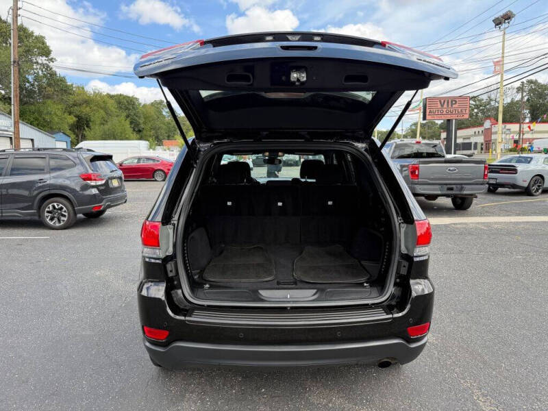 2017 Jeep Grand Cherokee Laredo