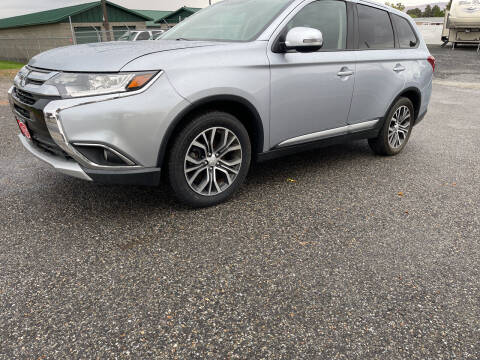 2017 Mitsubishi Outlander for sale at Mr. Car Auto Sales in Pasco WA
