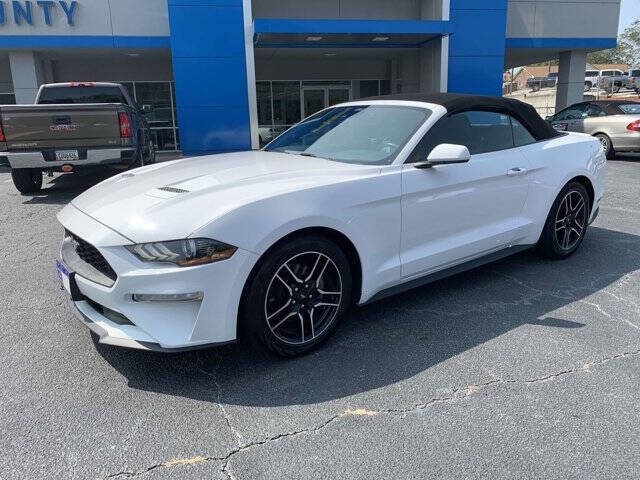 2022 Ford Mustang EcoBoost