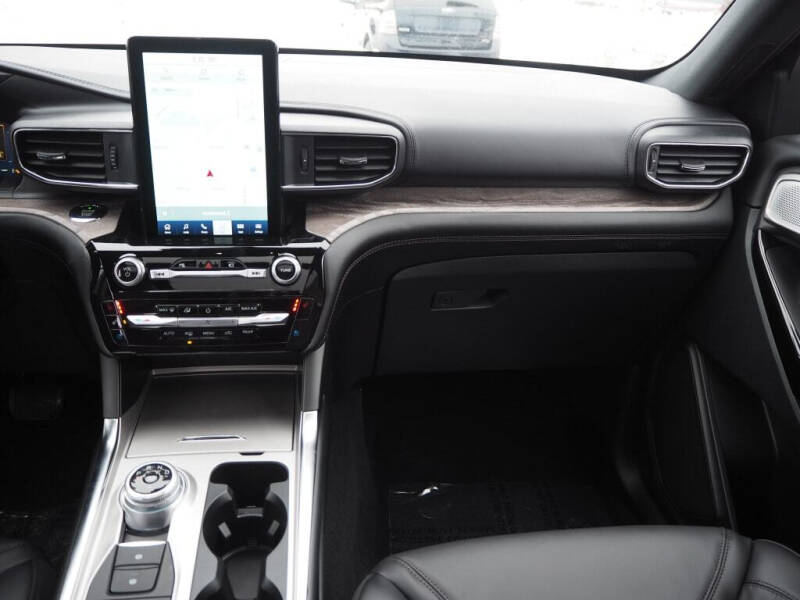 2021 Ford Explorer Platinum