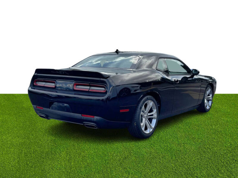 2022 Dodge Challenger GT