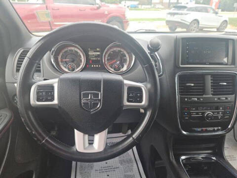 2016 Dodge Grand Caravan R/T