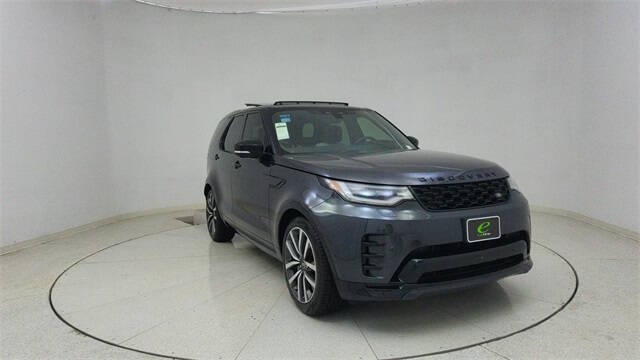 2024 Land Rover Discovery P300 Dynamic SE