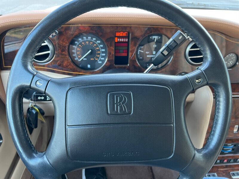 1997 Rolls-Royce Silver Dawn 27