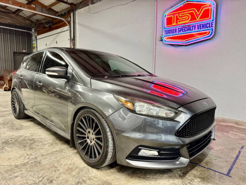 2017 Ford Focus ST