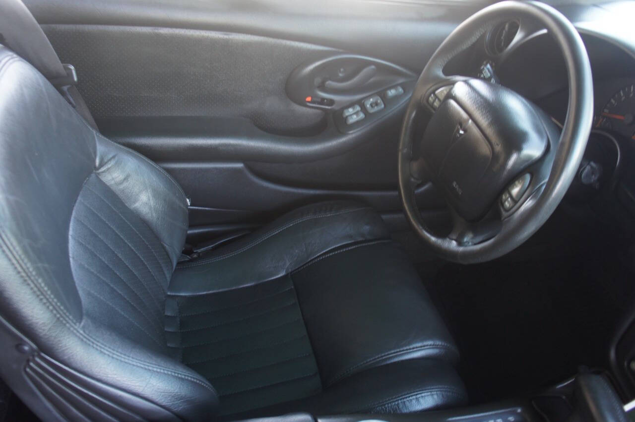 2002 Pontiac Firebird 26
