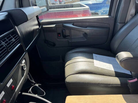 2012 Chevrolet Express 2500