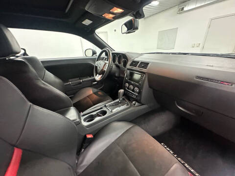 2011 Dodge Challenger SRT8 392