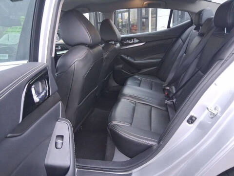 2023 Nissan Maxima 3.5 SV