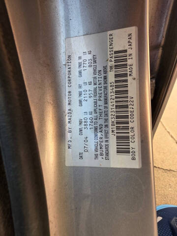 2004 Mazda MAZDA3 s