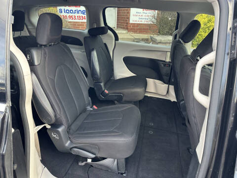 2017 Chrysler Pacifica Touring