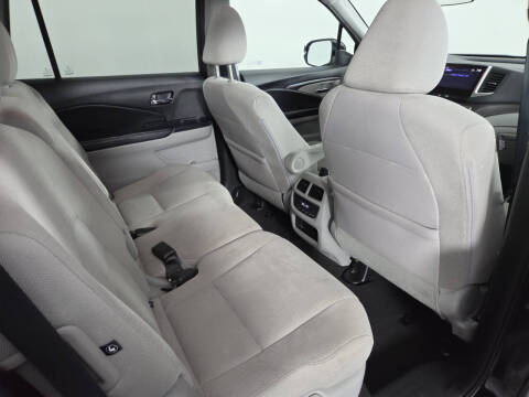2017 Honda Pilot EX