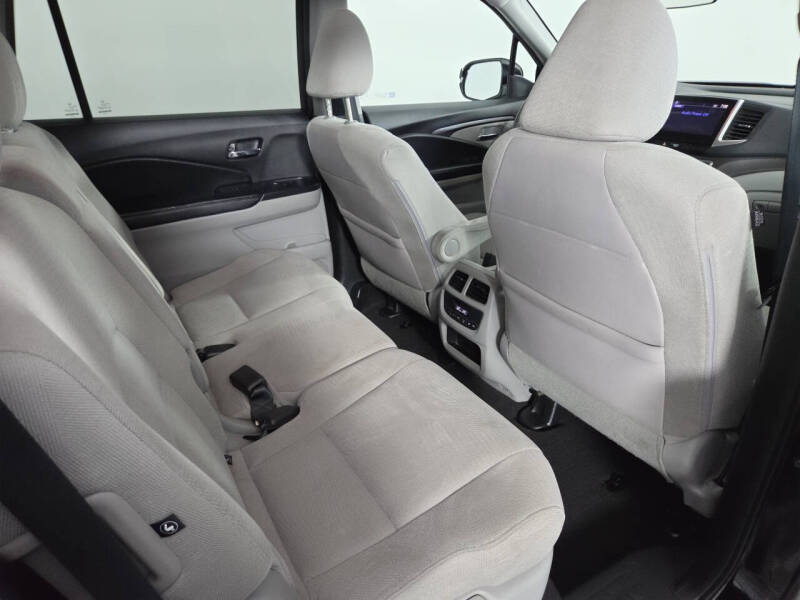 2017 Honda Pilot EX