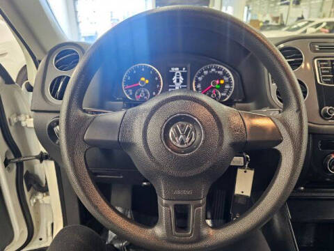 2018 Volkswagen Tiguan Limited 2.0T 4Motion