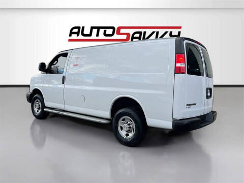 2023 Chevrolet Express 2500