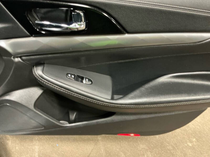 2023 Nissan Maxima 3.5 SV