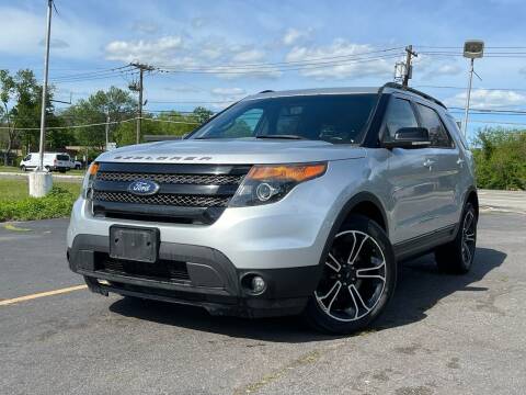 2015 Ford Explorer for sale at MAGIC AUTO SALES in Little Ferry NJ