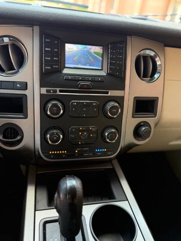 2015 Ford Expedition XLT