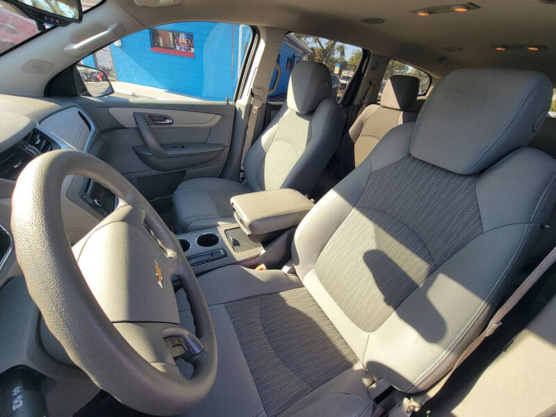 2015 Chevrolet Traverse LS